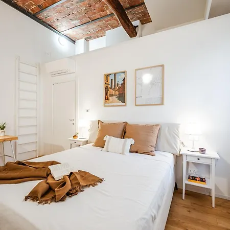 Storia Bolognese, Residenza Alte Mura Bolonya