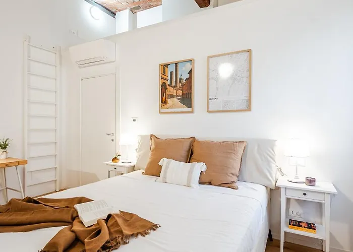 Storia Bolognese, Residenza Alte Mura بولونيا