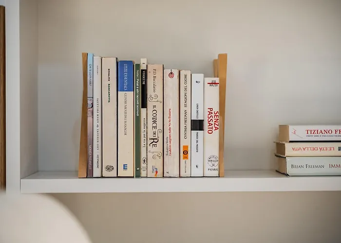 Storia Bolognese, Residenza Alte Mura * Bologna